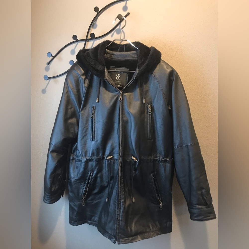 Vintage Women’s leather coat